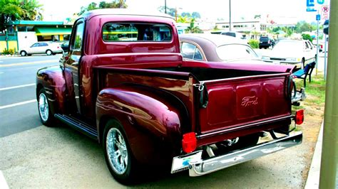 Awesome '52 Ford Pickup Truck - YouTube