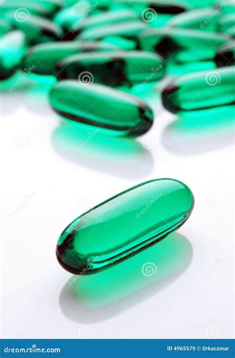 Green Capsules Royalty Free Stock Images - Image: 4965579