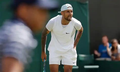 Wimbledon 2022: Nick Kyrgios conquers the set and the crowd with a bow