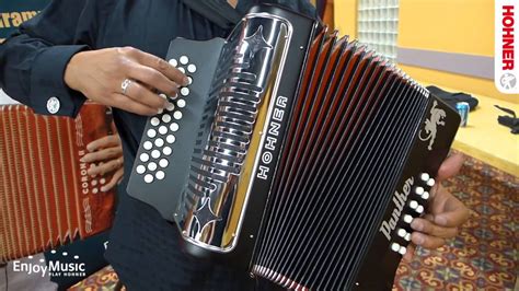 Hohner Panther Accordion Demo with Joel Guzman - YouTube