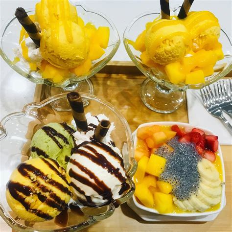 Mango Mango Dessert Reopens in Virginia Village