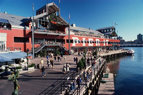 Restaurants at South Street Seaport (Pier 17) in New York City | USA Today