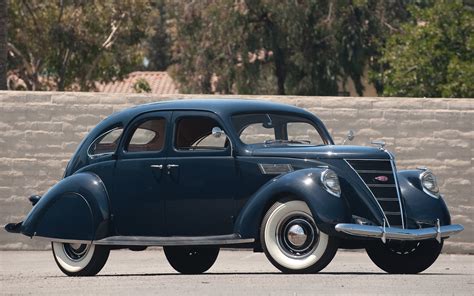 1936 Lincoln Zephyr - Information and photos - MOMENTcar