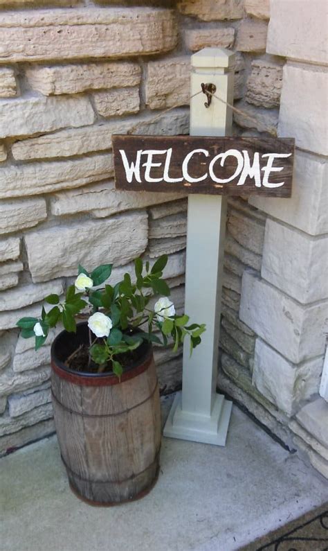 27 Easy DIY Welcome Sign Ideas in 2021