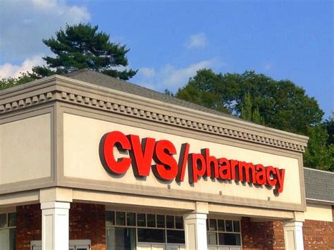 7 insights about how the CVS-Aetna deal went down Aetna, Urgent Care, Family Health, Cvs ...