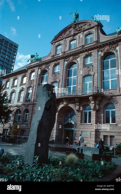 Senckenberg Museum / Frankfurt / Senckenbergmuseum Stock Photo - Alamy