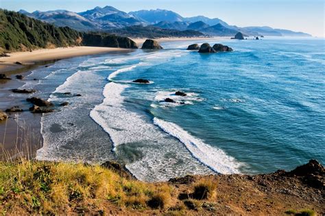 8 TOP Beaches on OREGON's Coast To Visit