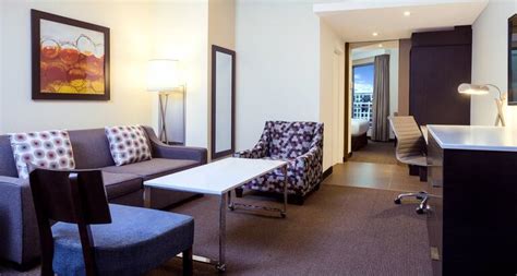 Hotels in Markham, Ontario, Hilton Toronto Suites