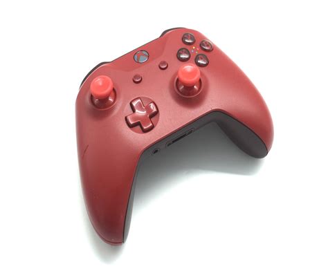 Official Xbox One Wireless Controller 3.5mm Red Red Analog - Baxtros