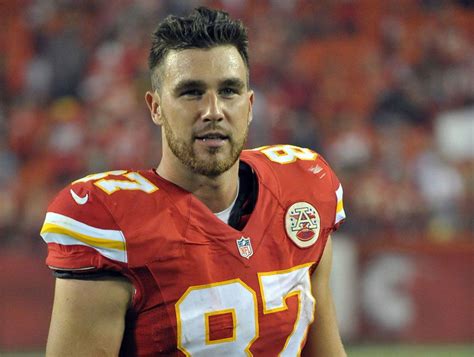 Travis Kelce of the Kansas City Chiefs | Travis kelce, Sport man ...