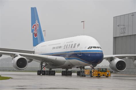 Photos of the First Airbus A380 in China Southern Airlines Livery : AirlineReporter