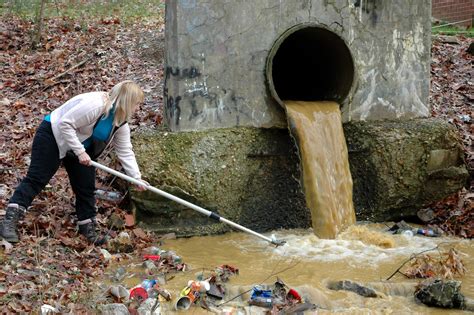 How Bad Is Water Pollution in America? - Soapboxie