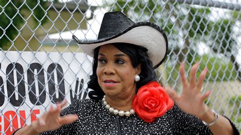 Alleged Lynching Threat Made Against Congresswoman Frederica Wilson ...