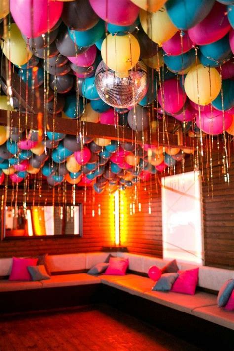 Love Circus_Fran Burrows Hochzeitsfotografie-219 | Party balloons ...