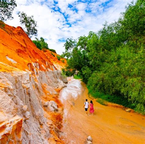 Mui Ne Sand Dunes Sunrise And Sunset With Private Jeep Tour