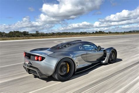 Hennessey Venom GT, el coche más rápido del mundo