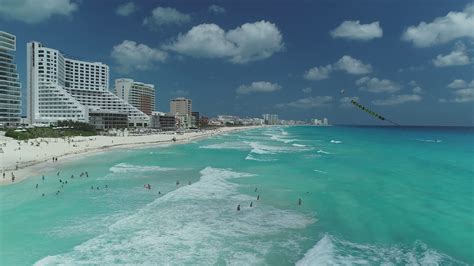 Aerial Of Beachfront Zona Hotelera Cancun Stock Footage SBV-323287418 ...