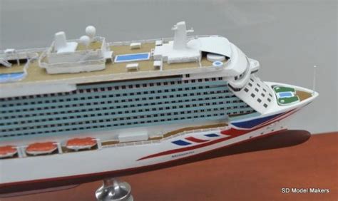 SD Model Makers > Ocean Liner & Cruise Ship Models > MV Britannia Models