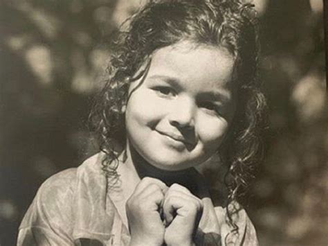 Childhood photo of Alia Bhatt, Alia Bhatt Shares Her Childhood photo ...