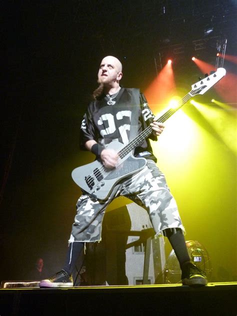 Shavo Odadjian | System of a down, Rock legends, Cool outfits