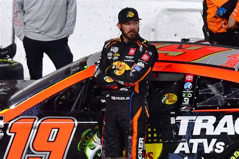 NASCAR: Predicting if Martin Truex Jr. retires after the 2023 season