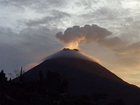 Check out this amazing Arenal Volcano in Costa Rica (PHOTOS) | BOOMSbeat