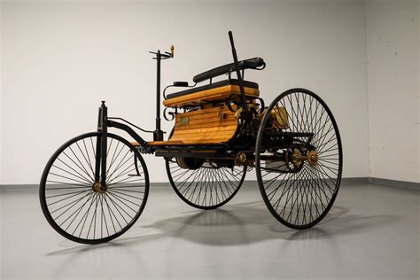 1886 Benz Patent Motorwagen - Midwest Dream Car Collection