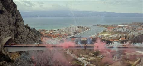 VIDEO: Cetina bridge joining ceremony takes place | Croatia Week