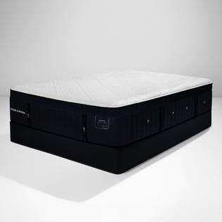 Stearns & Foster Pollock Hybrid Luxury Plush Queen Mattress