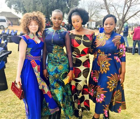 Cast of Isibaya in fabulous prints | Fashion, Dress, Sari