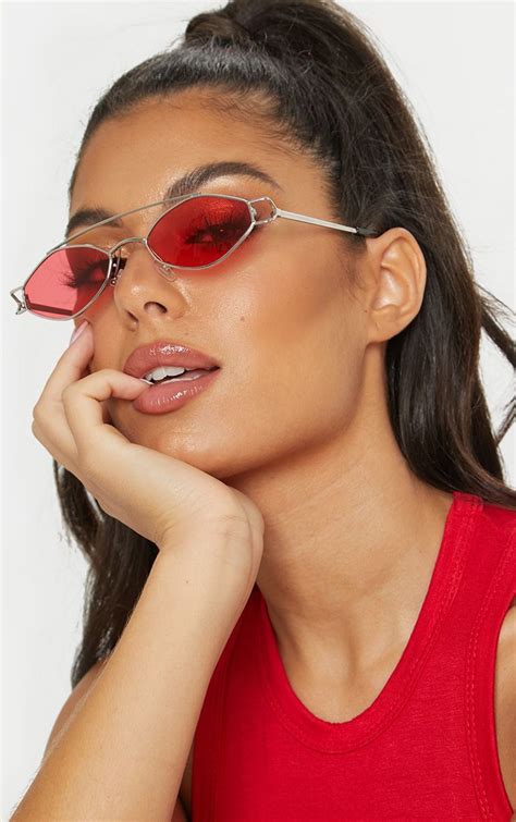 Pin by Alix Monroe on Lunettes | Retro sunglasses, Red sunglasses ...