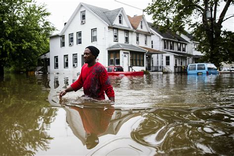 Flooding in New Jersey brings state of emergency declaration | AP News