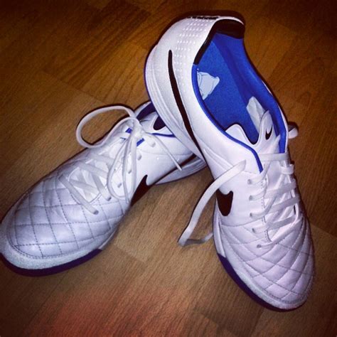 Nike Tiempo Legacy Turf Review - Soccer Cleats 101