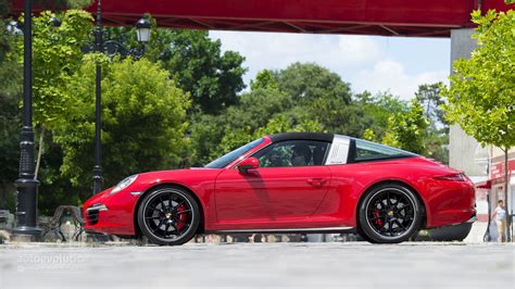 2015 PORSCHE 911 Targa Review - autoevolution