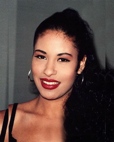 Selena Quintanilla | Selena quintanilla, Selena quintanilla fashion, Selena