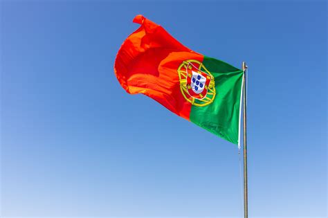 Top 12 como es la bandera de portugal - ABeamer