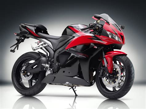 Fast Havey Bikes: Honda Bikes Cbr