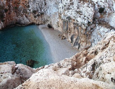 The 10 best secluded beaches in Rhodes island - The International Ecotourism Society