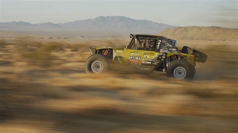 Ultimate Off-Roaders: The Evolution of Ultra4 Cars | GearJunkie