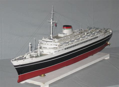 SS Andrea Doria 1952 by shipmodel - FINISHED - 1/16" scale - Page 4 ...