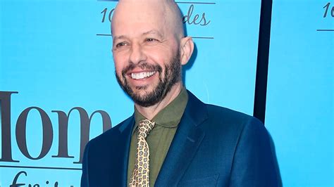 Supergirl: Jon Cryer Joins Season 4 Cast as Lex Luthor - TV Guide