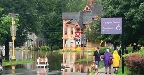 Guster Turns Vermont Concert Into Flood Relief & Recovery Fundraiser