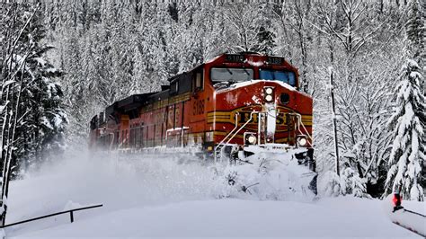 Winter Washington Snow Trains - YouTube