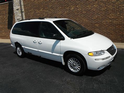 2000 Chrysler Town & Country Minivan For Sale 521 Used Cars From $915