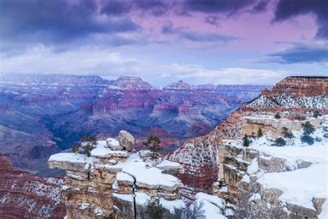 The Grand Canyon Is Extra Awe-Inspiring Under a Blanket of Snow ...