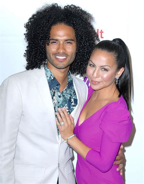 Anjelah Johnson husband: age, height, net worth, photos, music - Briefly.co.za