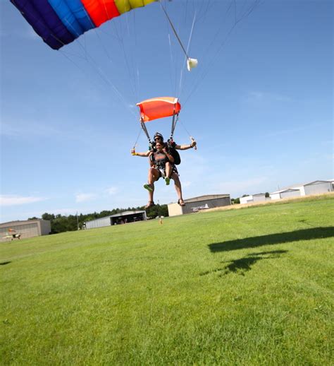 Top Tandem Skydiving Landing Tips | Oklahoma Skydiving