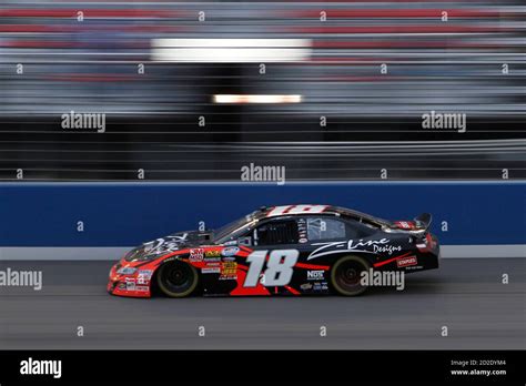 Motor racing nascar busch series hi-res stock photography and images ...