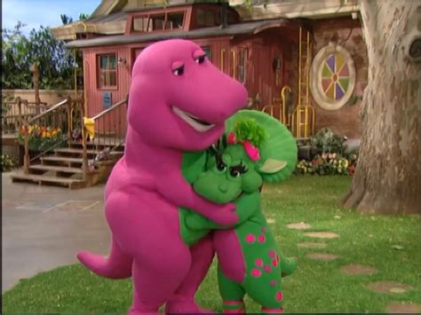 Barney Gives Baby Bop A Hug | Barney & friends, Barney the dinosaurs ...