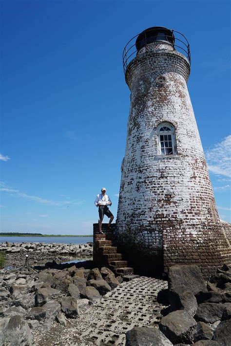 Cockspur Island Lighthouse | Island lighthouse, Leaning tower of pisa ...